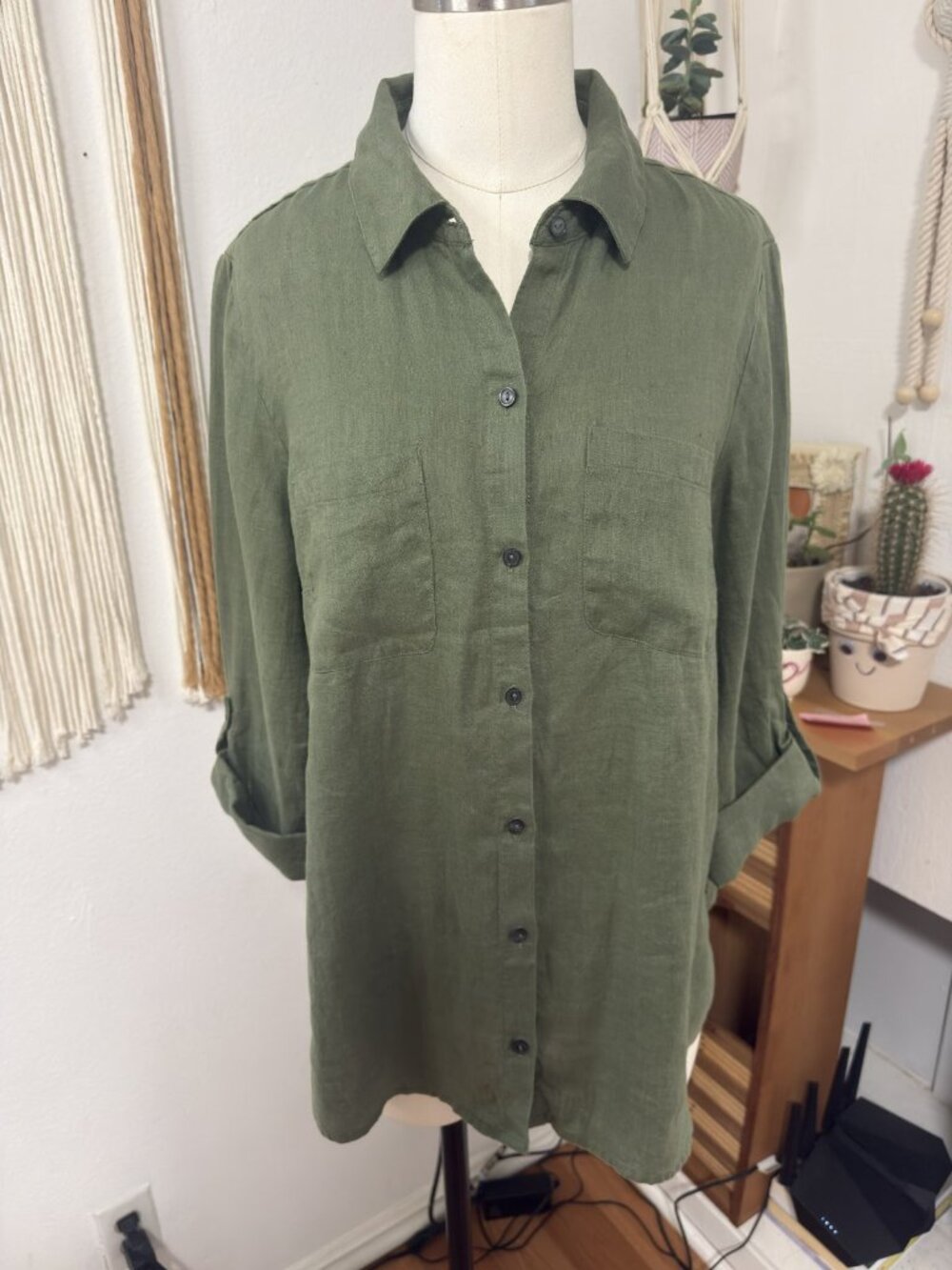 Charter Club Luxury 100% Linen Shirt Olive Green Button Down Roll Tab Sleeve M